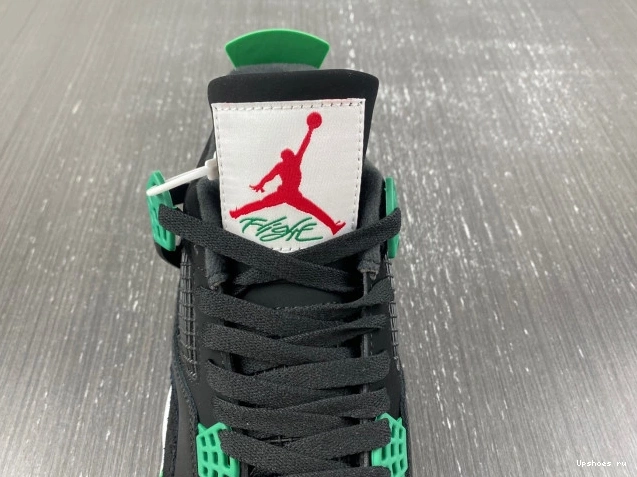 4 DR5415-030 Jordan   Green Retro  SB Black 0102